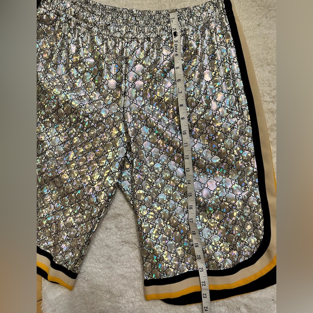 NWT Gucci Size M GG Laminated Sparkle Iridescent Shorts Ret $1280.00 - Picture 14 of 16